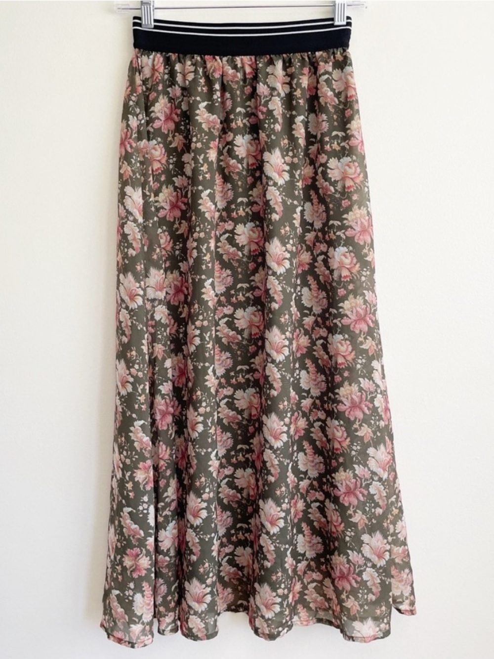 Notes du Nord Floral Maxi Skirt Pull On Elastic Waist Mixed Indie Sleaze Grunge